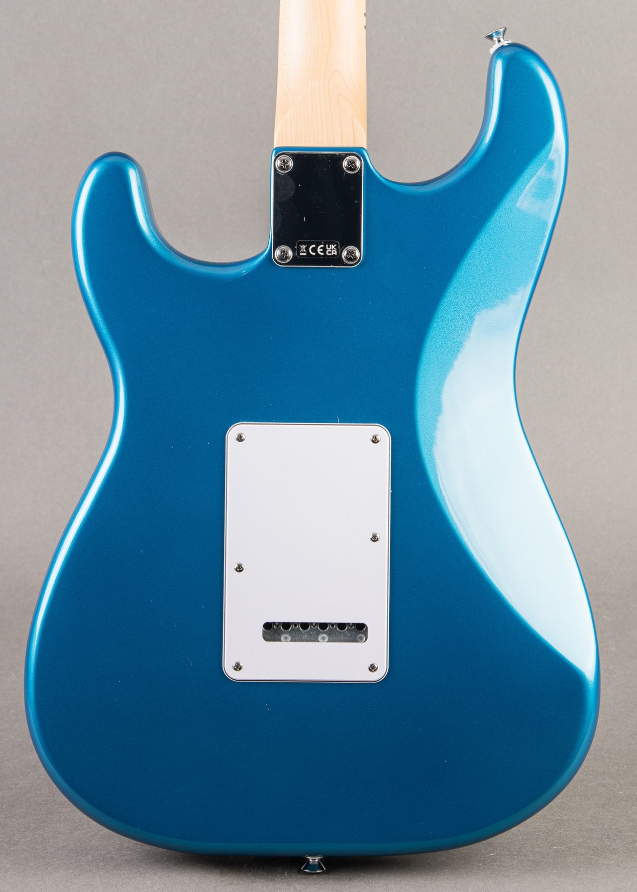 Carter Vintage - Fender Standard Stratocaster HSS 2026, Aqua