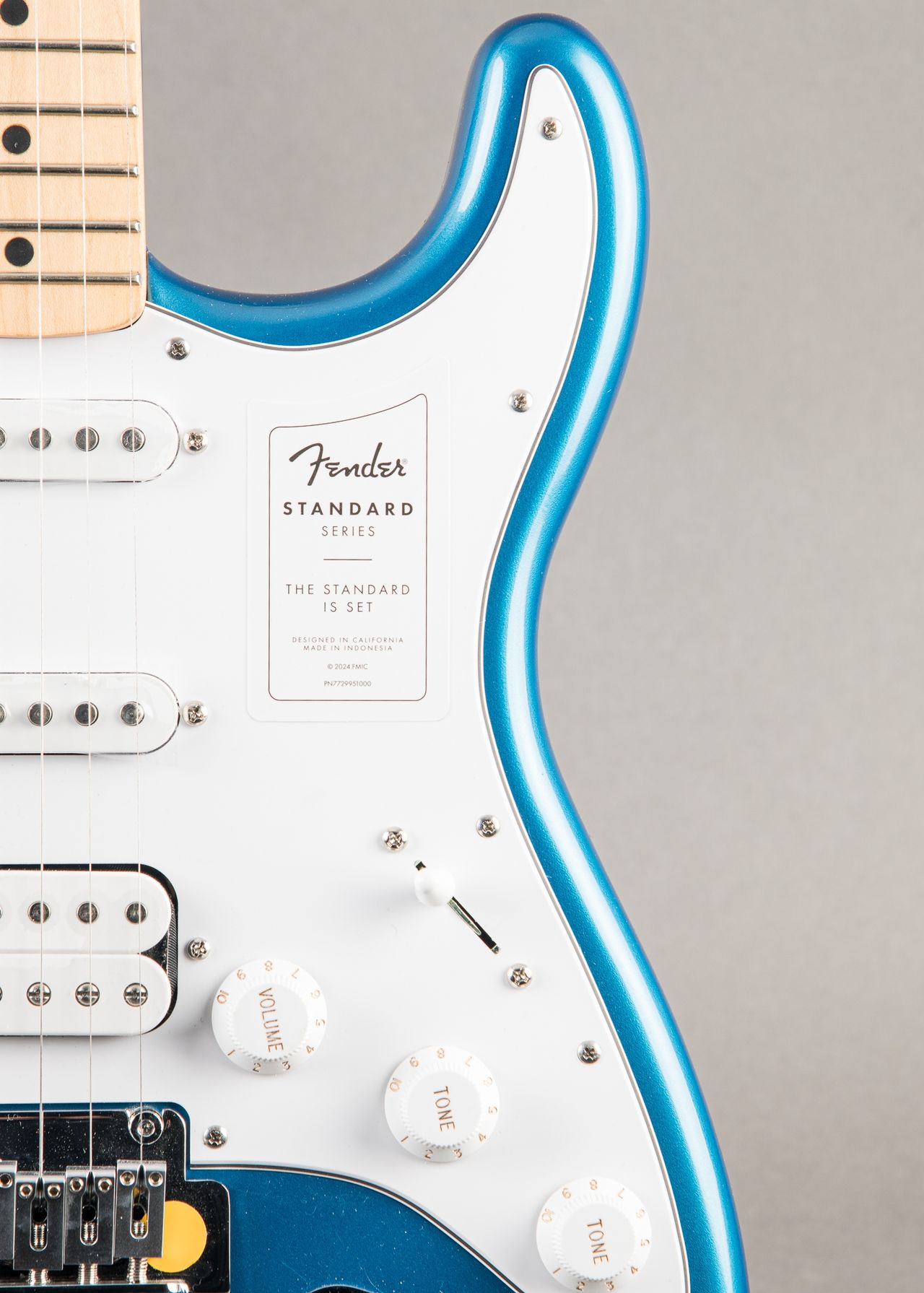 Carter Vintage - Fender Standard Stratocaster HSS 2026, Aqua