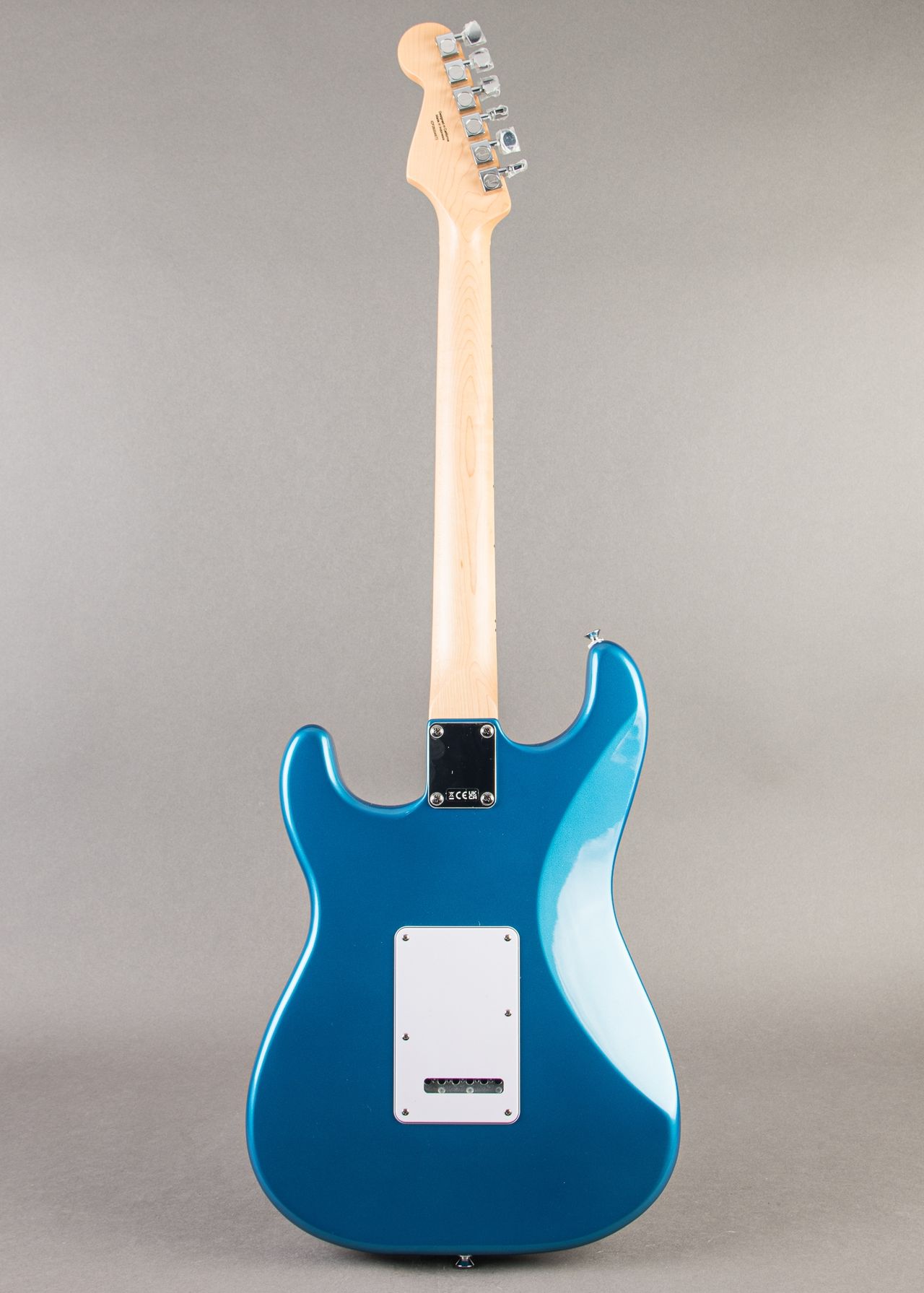 Carter Vintage - Fender Standard Stratocaster HSS 2026, Aqua