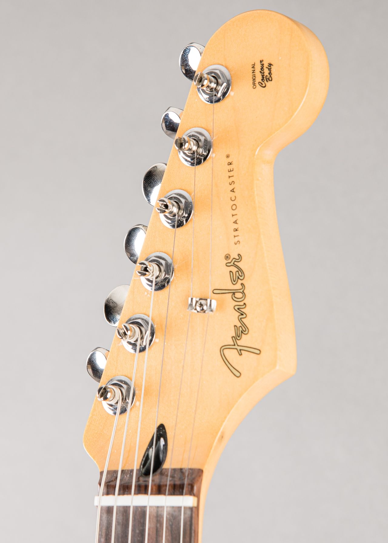 Carter Vintage - Fender Player II Stratocaster 2026, Coral Red