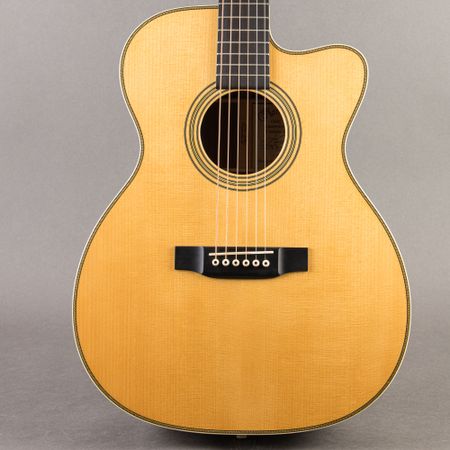 Martin OMC-28 Laurence Juber Signature Edition Custom 2005, Natural thumbnail