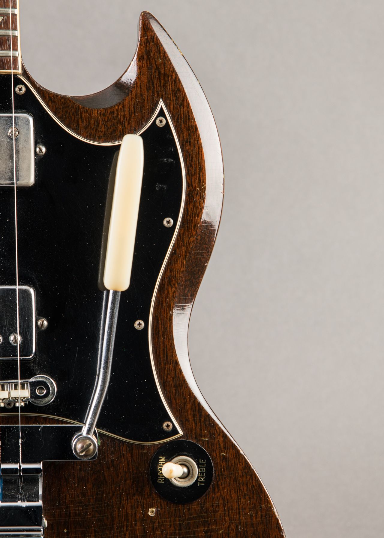 【希少ヴィンテージ】1971-72年製 Gibson SG-200 Walnut Carter Vintage - Gibson SG 1971, Walnut | Carter Vintage Guitar