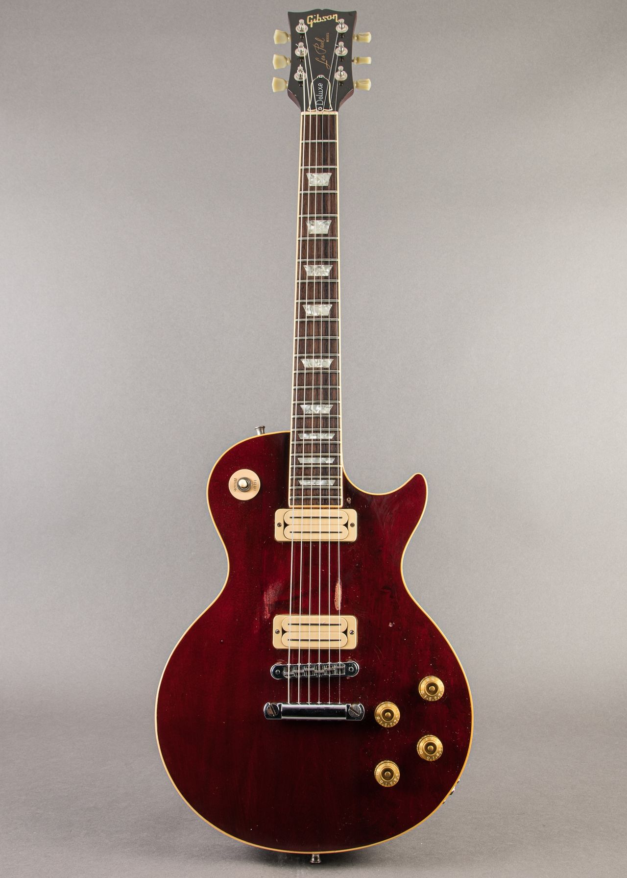 Carter Vintage - Gibson Les Paul Deluxe 1979, Wine Red | Carter