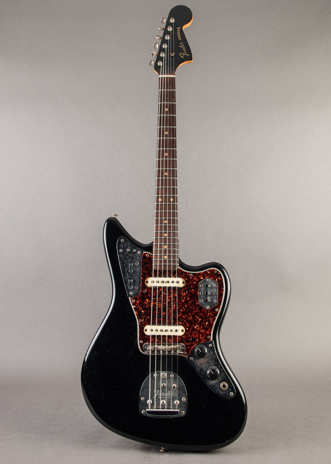 Carter Vintage - Fender Jaguar 1964, Black Refinish | Carter