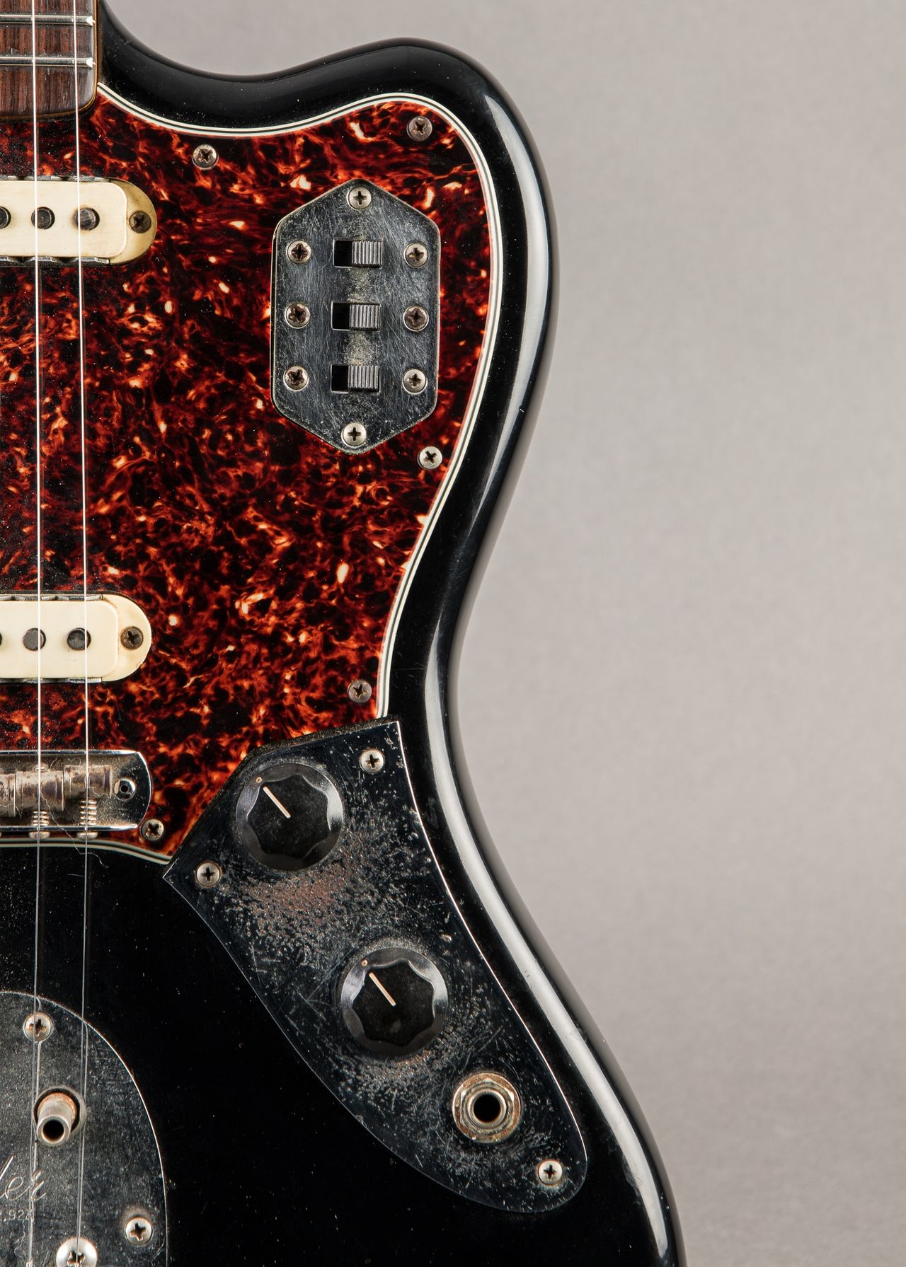 Fender Jaguar ブラック ストライプデザイン Carter Vintage - Fender Jaguar 1964, Black Refinish | Carter