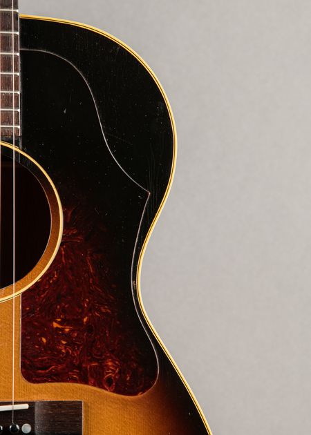 Carter Vintage - Gibson LG-2 1944, Sunburst | Carter Vintage Guitar