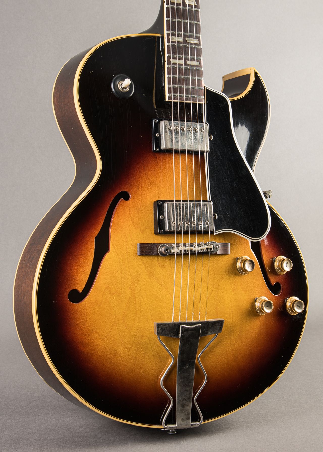 Carter Vintage - Gibson ES-175 1963, Sunburst | Carter Vintage Guitar