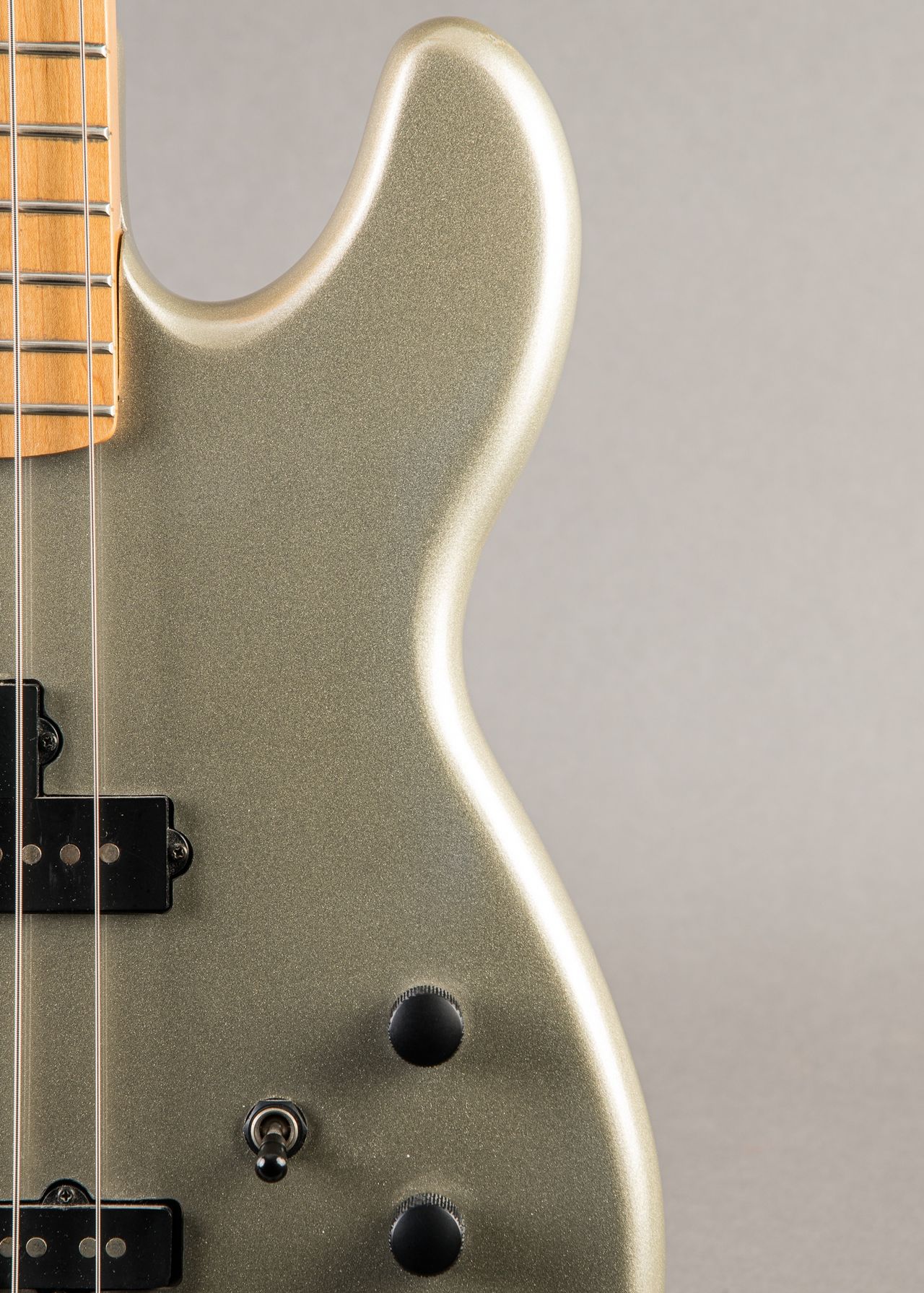 Carter Vintage - Kramer 700ST Late 1980's, Metallic Silver