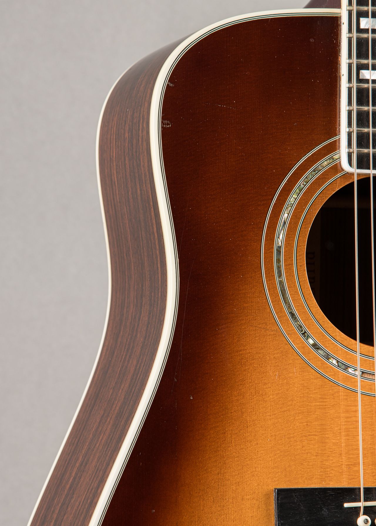 Carter Vintage - Guild D-55 1997, Sunburst | Carter Vintage Guitar