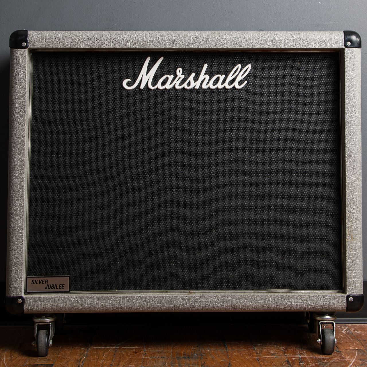Carter Vintage - Marshall 2356 Rare Silver Jubilee 2x12 Cabinet