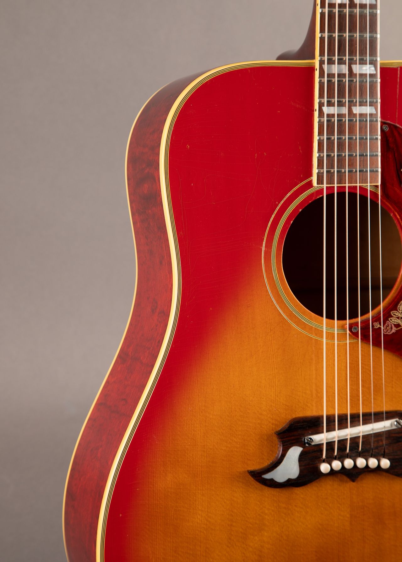 Gibson Dove 1969年 今から57年前の本物のヴィンテージ！ Gibson Dove