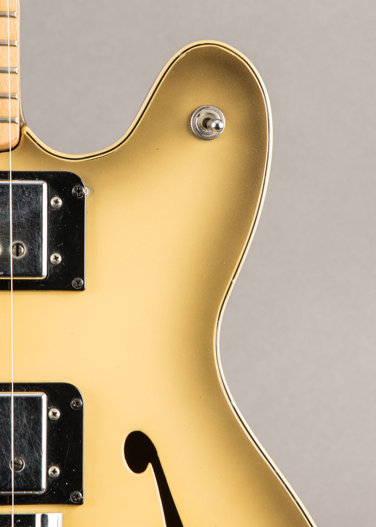 激レア Moon STRATCASTER Vintage Carter Vintage - Fender Starcaster 1976, Antigua | Carter Vintage