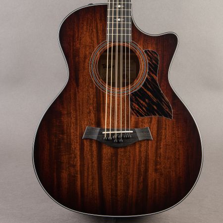 Taylor 324ce Baritone-8 Limited 2025, Shaded Edgeburst thumbnail