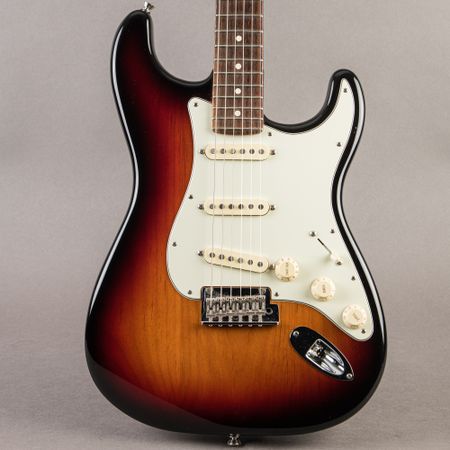 Fender American Professional II Stratocaster 2019, Sunburst thumbnail
