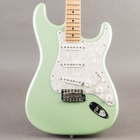 Fender LTD American Special Stratocaster 2017, Surf Pearl thumbnail