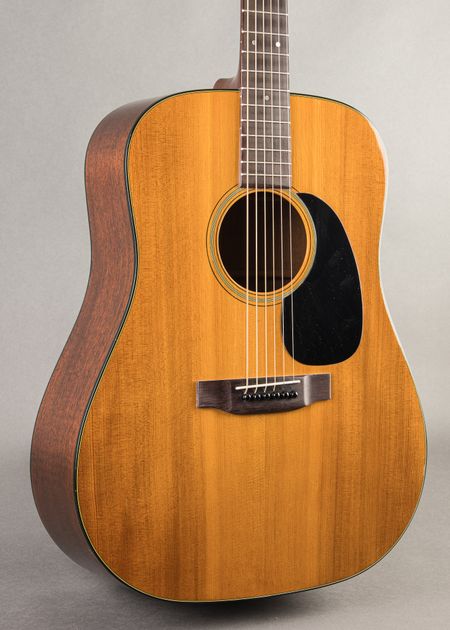 Carter Vintage - Martin HD-28 1979, Natural | Carter Vintage Guitar