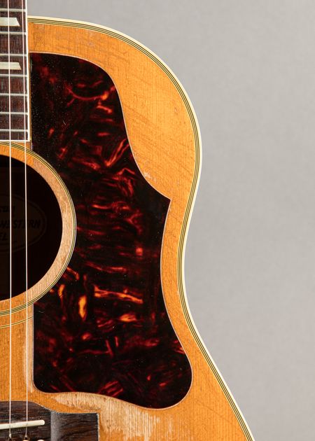 Carter Vintage - Gibson J-160E 1968, Sunburst | Carter Vintage Guitar