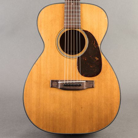 Martin 0-18 1954, Natural thumbnail