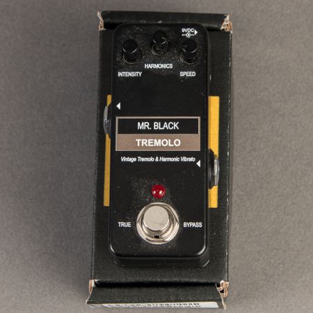 Mr. Black Tremolo Mini thumbnail