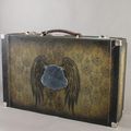 Bourbon Workshop Custom 22.5 x 14 Pedalboard 2025, Custom Painted Tweed — thumbnail 2 of 3