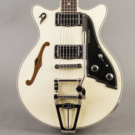 Duesenberg Fullerton TV 2025, Alpine White thumbnail