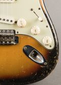 Fender Stratocaster 1965, Sunburst — thumbnail 3 of 13