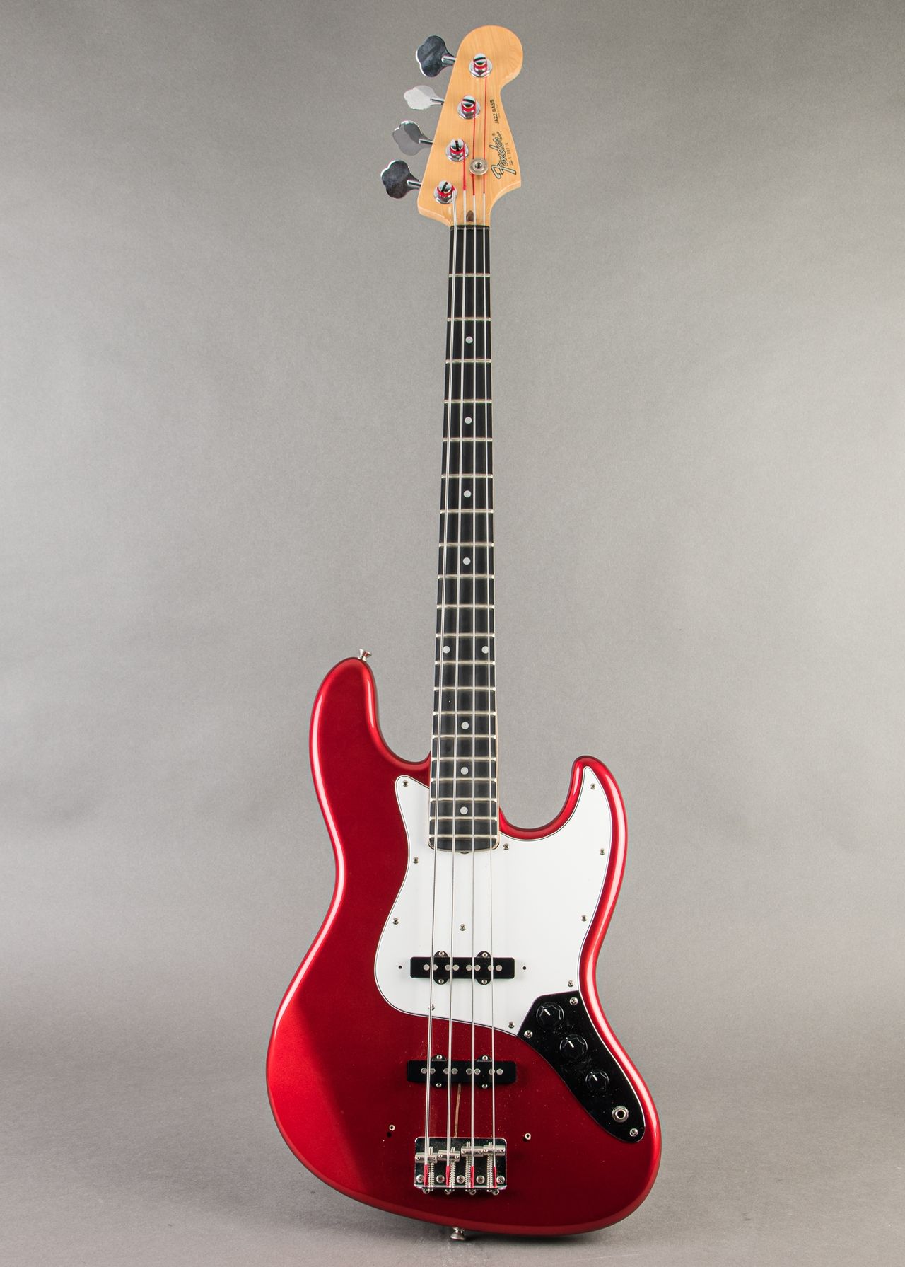 Carter Vintage - Fender Jazz Bass 1983, Candy Apple Red | Carter