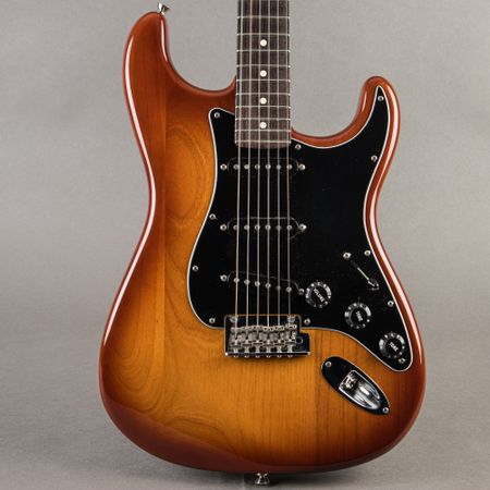 Fender Mod Shop Stratocaster 2020, Tobacco Burst thumbnail