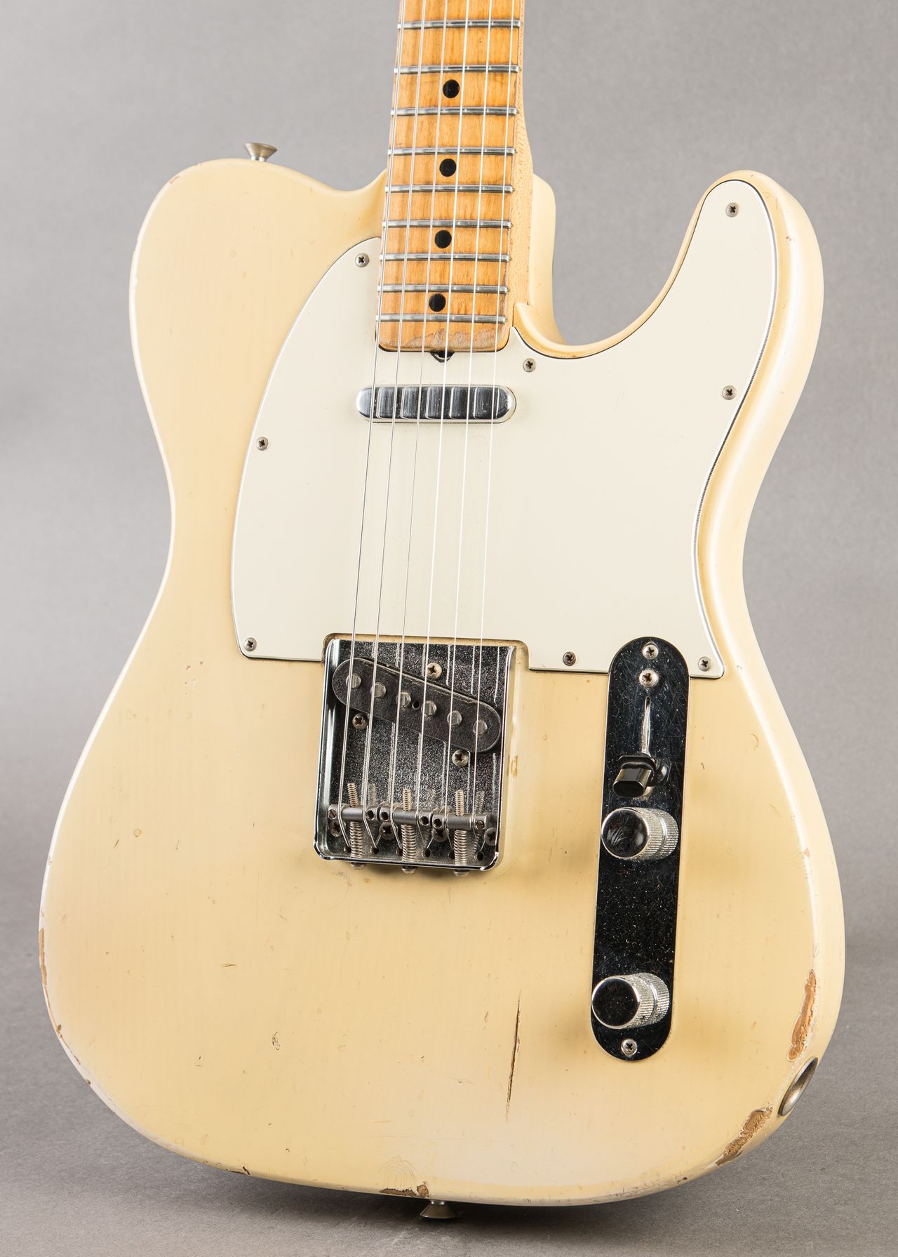 Fender Telecaster White エレキギター Carter Vintage - Fender Telecaster 1973, White | Carter Vintage Guitar