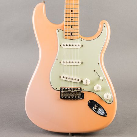 Fender '59 Stratocaster Dale Wilson Masterbuilt 2024, Shell Pink Relic thumbnail