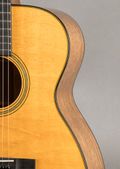 Martin Custom Shop 00-18 2017, Natural — thumbnail 2 of 9