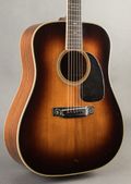 Martin D-28 1967, Refinish Sunburst — thumbnail 5 of 10
