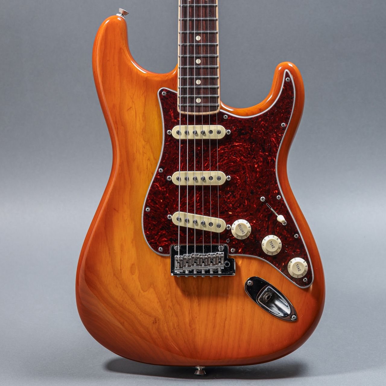 Norman's Rare Guitars - Fender Limited Edition American Pro