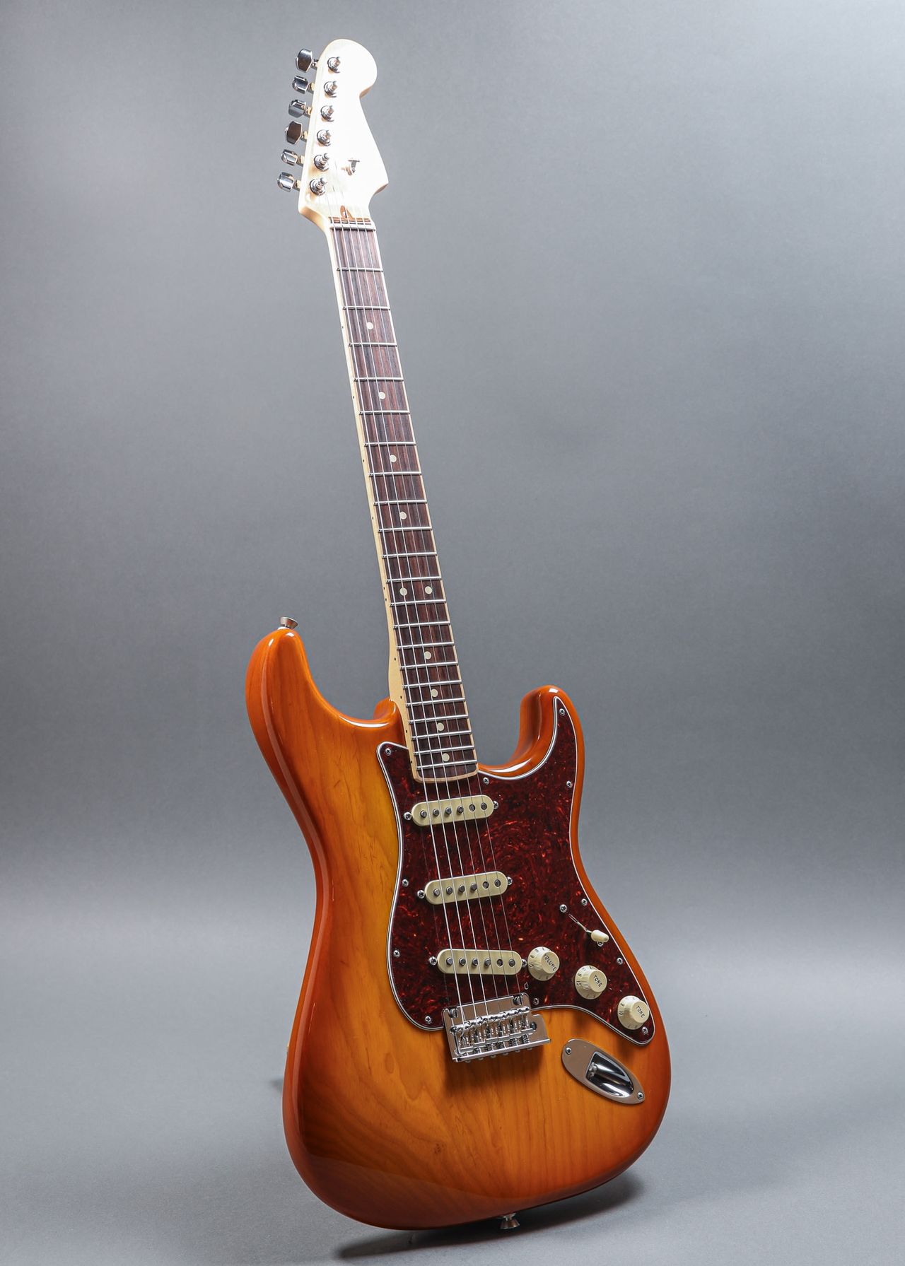 Norman's Rare Guitars - Fender Limited Edition American Pro