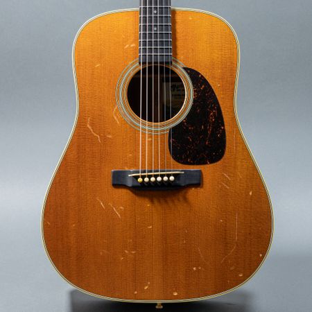 Norman's Rare Guitars - Martin D-18V 2009, Natural | Norman's Rare