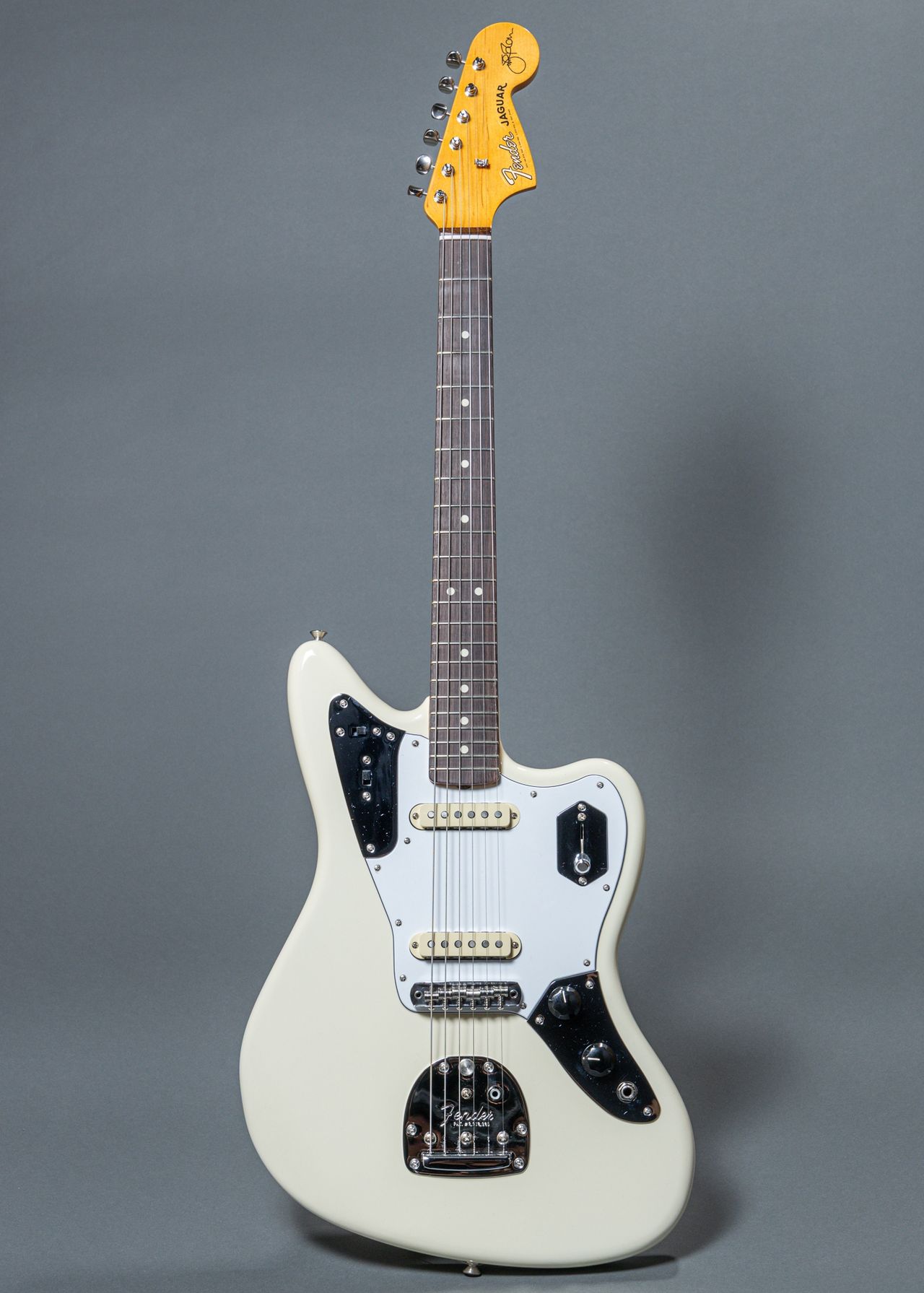 Norman's Rare Guitars - Fender Johnny Marr Jaguar 2026, Olympic