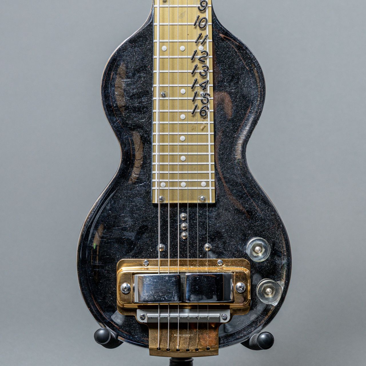 3eajypnv0axgd37zau89vcmtblj | Norman's Rare Guitars