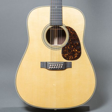 Norman's Rare Guitars - Martin D-18V 2009, Natural | Norman's Rare