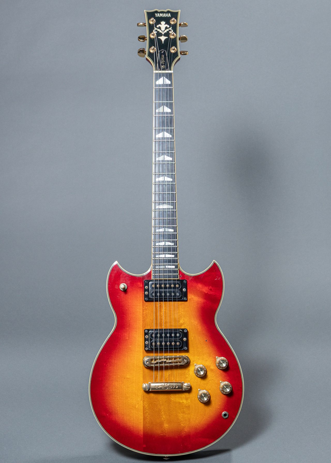 Norman's Rare Guitars - Yamaha SG-2000 1980, Cherry Sunburst