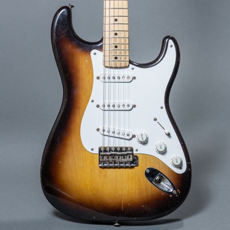 Norman's Rare Guitars - Fender American Vintage II '61