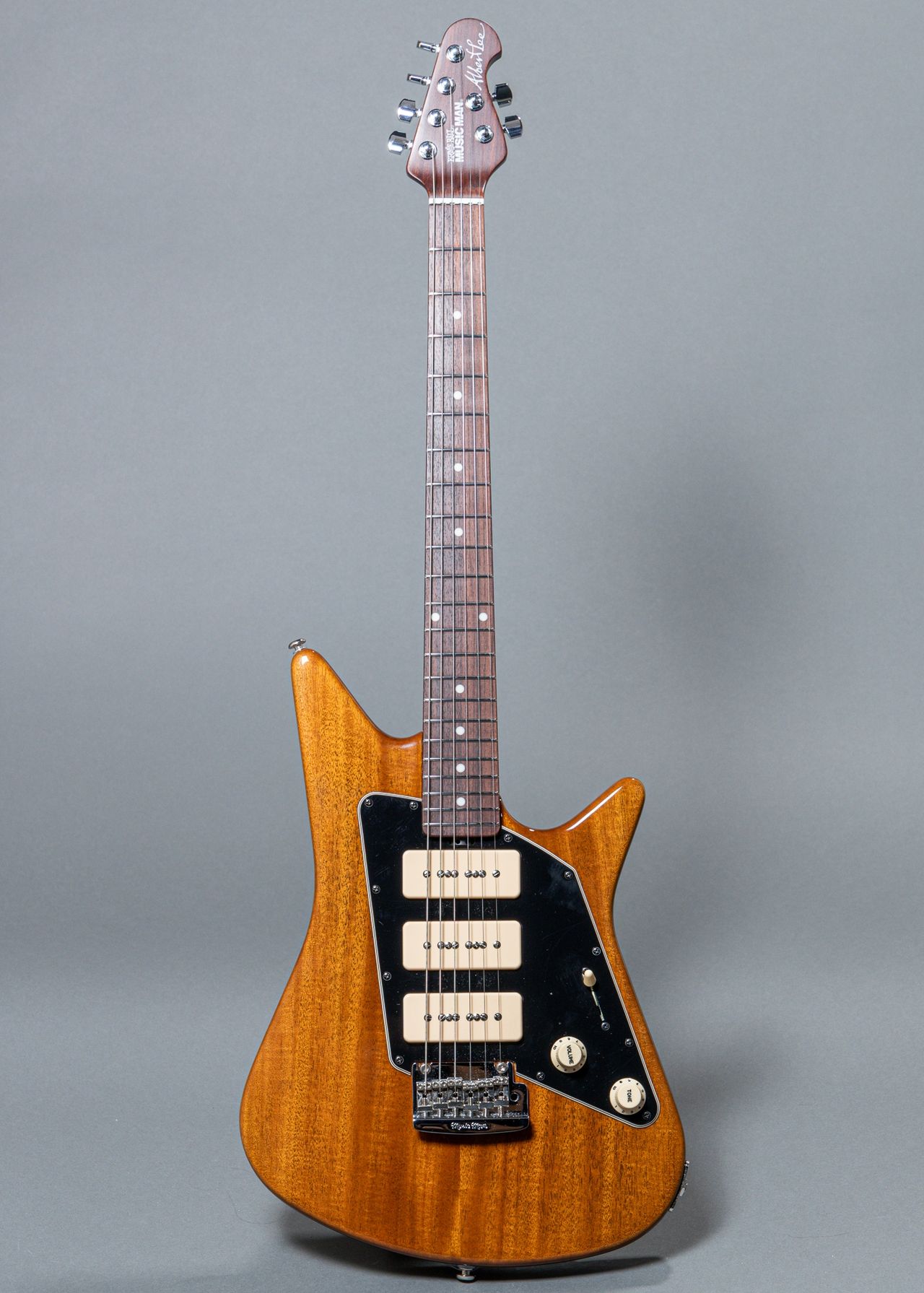 Norman's Rare Guitars - Music Man Albert Lee MM90 Ball Family