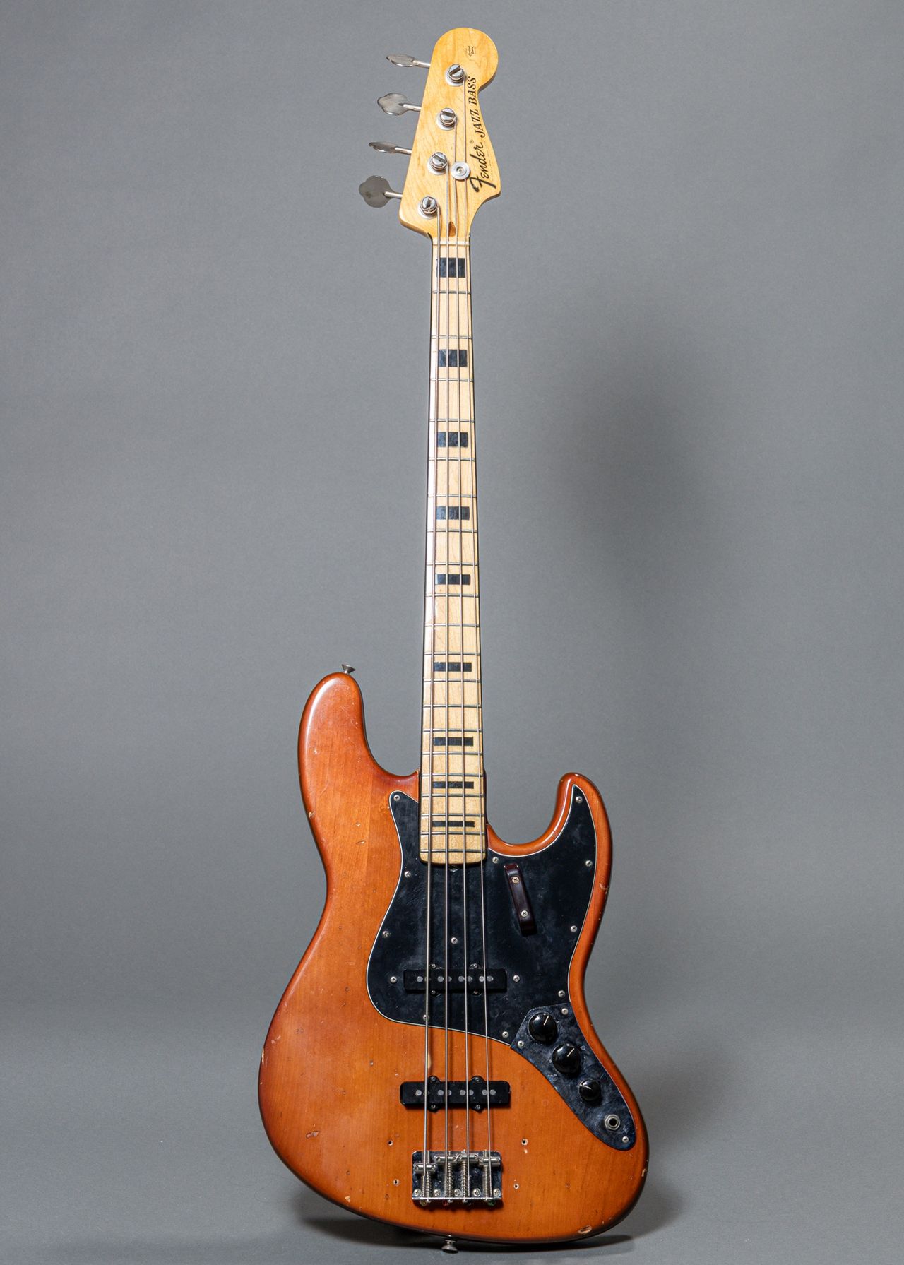 Norman's Rare Guitars - Fender Jazz Bass 1972, Mocha | Norman's