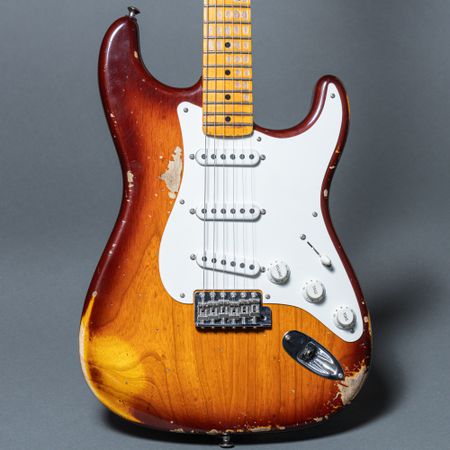 Norman's Rare Guitars - Fender Stratocaster 1973, Sunburst