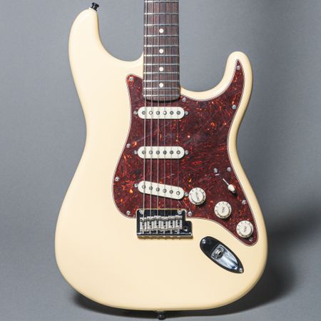 Norman's Rare Guitars - Fender Jack White Triplecaster 2025, Black