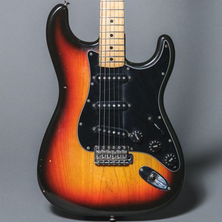 Norman's Rare Guitars - Fender 40th Anniversary American Standard