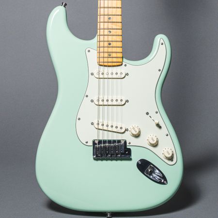 Norman's Rare Guitars - Fender American Vintage II 1957