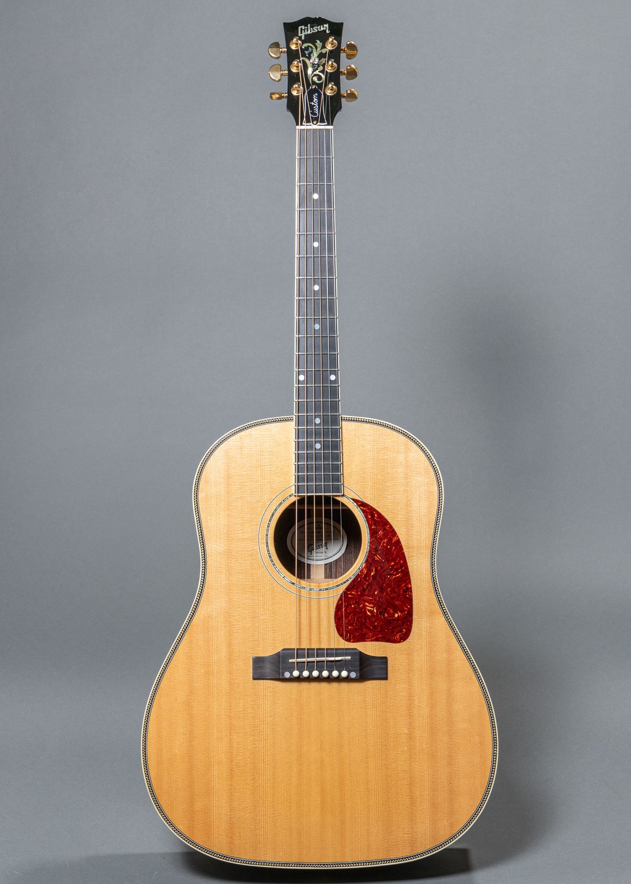 Norman's Rare Guitars - Gibson J-45 Custom 2011, Natural